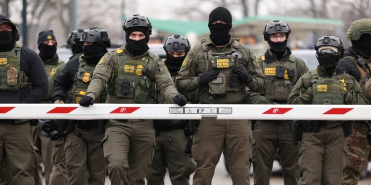 Top Border Patrol Leader Reportedly Leaving Minnesota After Second Deadly Shooting