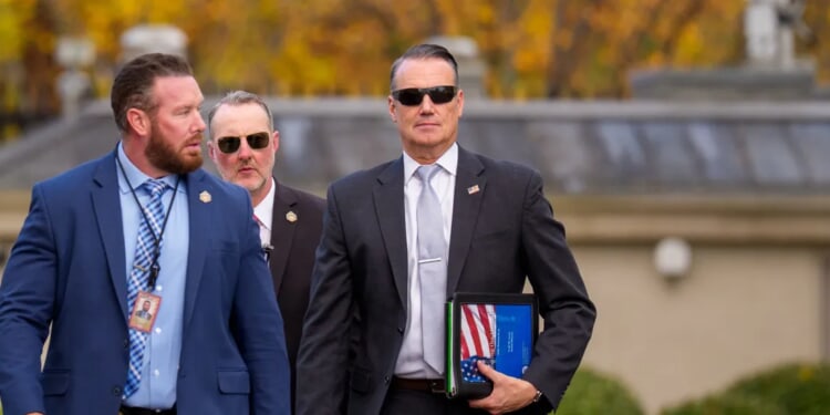 Minnesota Judge Threatens To Hold ICE Head In Contempt