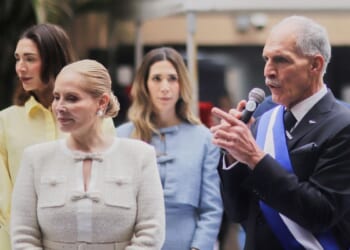 Trump-backed businessman Nasry Asfura sworn in as president of Honduras