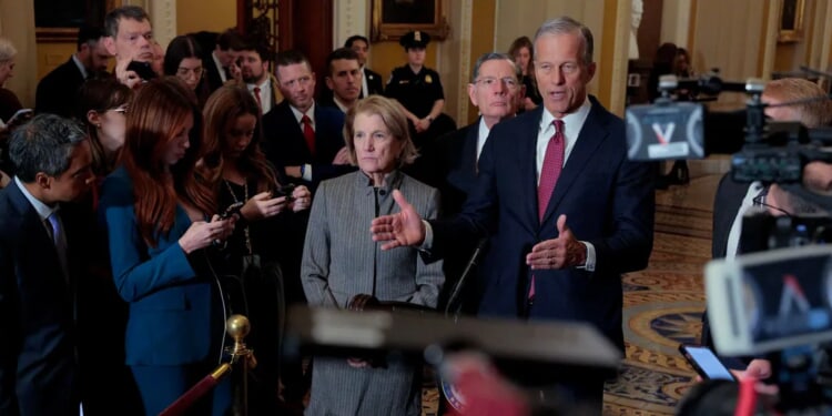 Senate Approves Funding Package Following White House-Schumer Deal