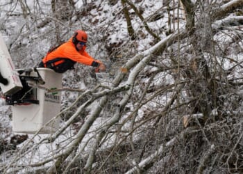 Powerful storm threatens East Coast, potentially targeting parts unaccustomed to heavy snow