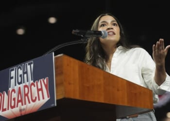 AOC Lies That JD Vance Supports ICE Agents Assassinating Americans in the Streets – Twitchy