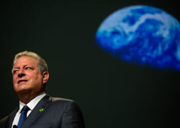 Al Gore Boos Commerce Secretary Howard Lutnick During WEF Davos Dinner, Dispute Follows