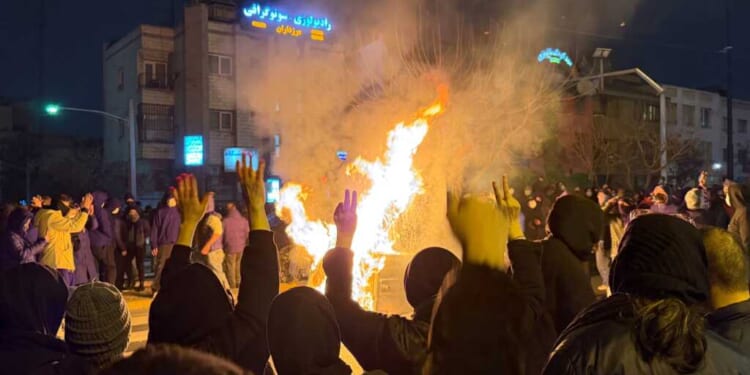 Amid Iran Horror, Expert Reveals How Muslims Are Meeting Jesus in Dreams – Faithwire