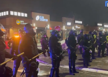 Cops Finally Unleashed On Anti-ICE Rioters Near Minneapolis
