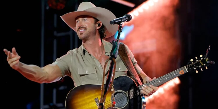 Country Music Star Riley Green Adds To Legendary Streak By Clipping Monster Eight-Point Buck