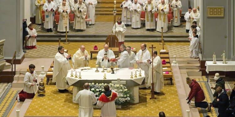 Czech bishop declares Year of Reconciliation 80 years after World War II expulsions