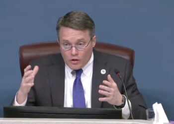 Democrats Urge Locals To Call Cops On ICE