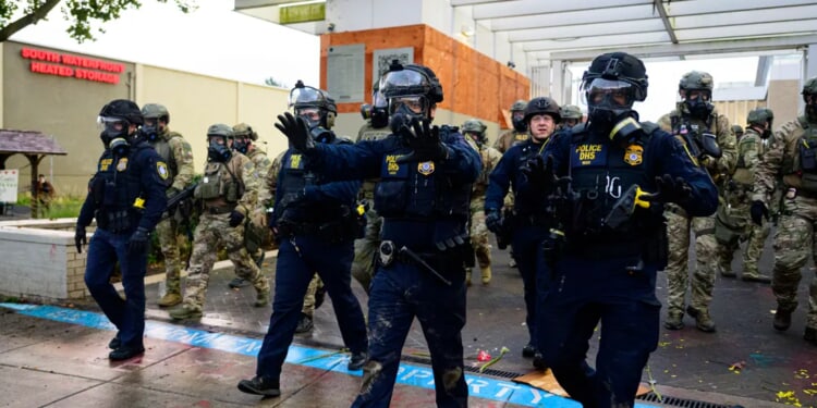 EXCLUSIVE: Portland Memo Tells City Officials To Record ICE Agents, Call ‘MigraWatch’ Activists For Help