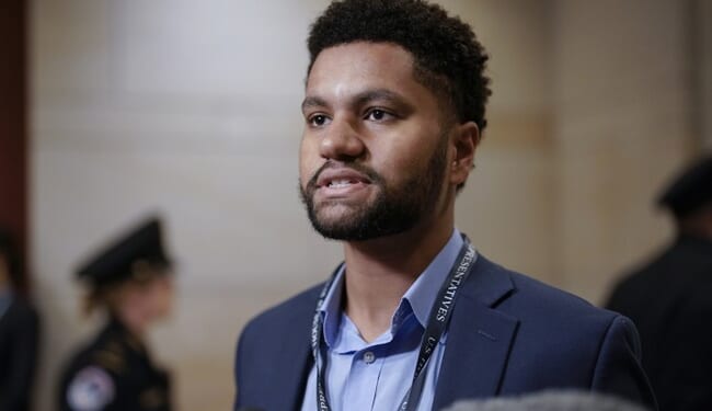 Florida Rep. Maxwell Frost Outs ICE Hotel Locations Around Orlando to Shield Illegals – Twitchy