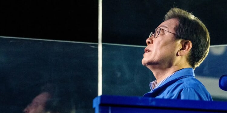 Greenoaks Accuses South Korea Of Discriminating Against US Firms, Cozying Up To Beijing