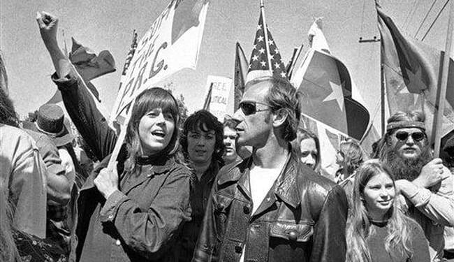 Hanoi Jane Fonda Spreads Anti-American Propaganda With Stephen Colbert – Twitchy