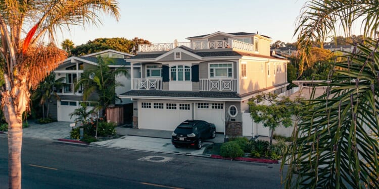 Housing: Trump and Newsom Are Odd Bedfellows | The American Spectator