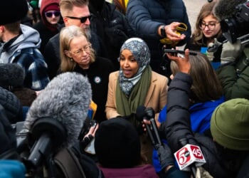 Ilhan Omar, Congressional Dems Confront Federal Agents, Get Booted From ICE Facility