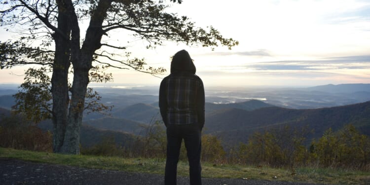 It’s Time for Young Conservatives to Touch Grass | The American Spectator