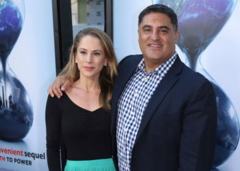 Lefty Protesters Are Creating Crisis – Twitchy