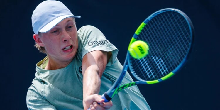 Liberal Reporter Fails Miserably At Another Attempt Of Ruining Australian Open With Anti-American Questioning