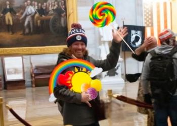 Loser's Libelous Lectern Lie Lost – Twitchy