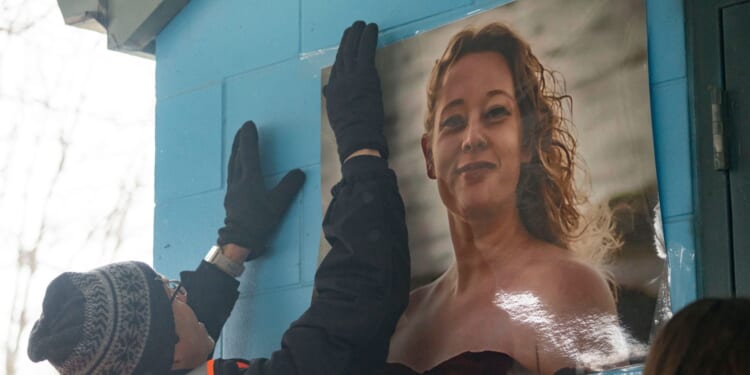 'MN Mom' Liberal Narratives Destroyed as New 'Dancing Car Horn' Video Emerges [WATCH]