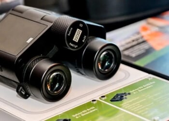 MatataXplore Solvia ED 8×32 AI Binoculars: A Smarter, More Usable Take on Optics