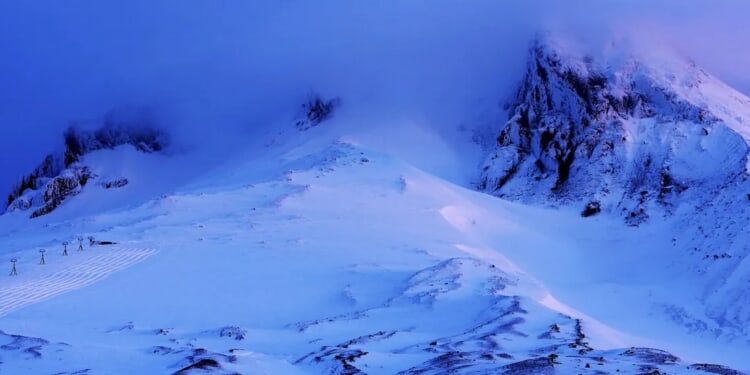 Multiple Storms Could Blast Cascade Mountains With Potentially 2-4 Feet Of Snow