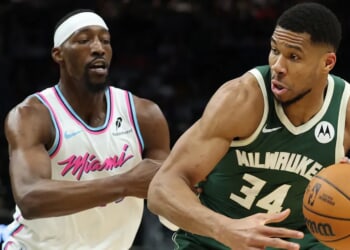 NBA Teams Believe Giannis Antetokounmpo, Bucks Headed For ‘Divorce’: REPORT
