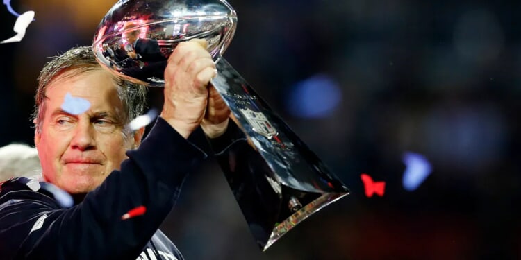 NFL World In State Of Chaos After Bill Belichick Reportedly Fails To Get Into Hall Of Fame