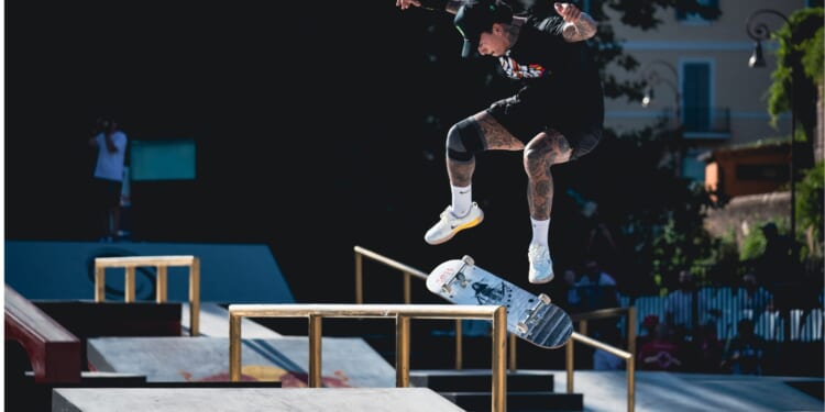 Olympic Skateboarder Nyjah Huston Hospitalized With a Fractured Skull, Eye Socket [WATCH]