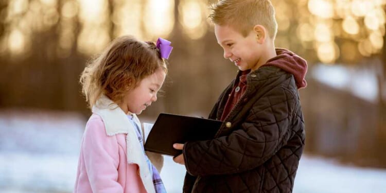 School District Accused of Forcing Kids to Hide Bibles – Faithwire