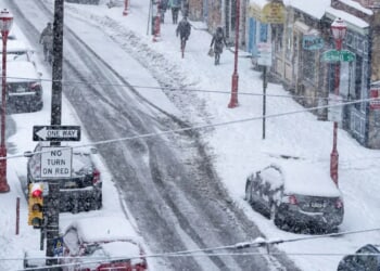 Several Major Northeastern Cities Across I-95 Corridor Could Be Impacted By Snow Over Holiday Weekend