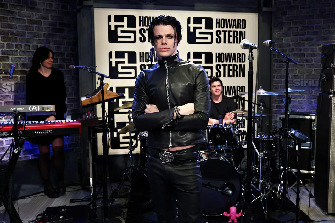 NEW YORK, NEW YORK - DECEMBER 15: Yungblud appears on SiriusXM's 'The Howard Stern Show' at SiriusXM Studios on December 15, 2025 in New York City. (Photo by Cindy Ord/Getty Images for SiriusXM)