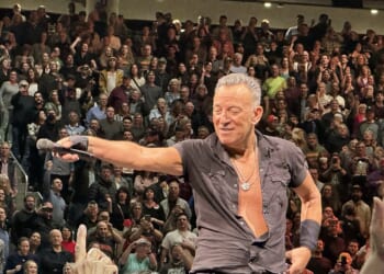 Springsteen’s ‘Streets of Minneapolis’ an Ode to Fascists Obstructing the Law | The American Spectator