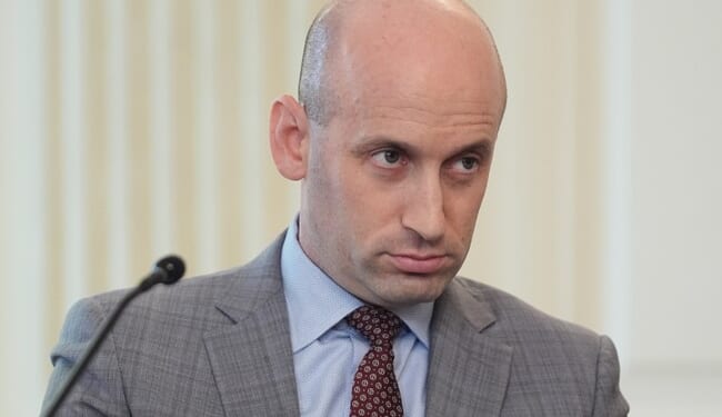 Stephen Miller Schools Sen. Chris Murphy, Who's Providing 'Oversight' in Texas – Twitchy