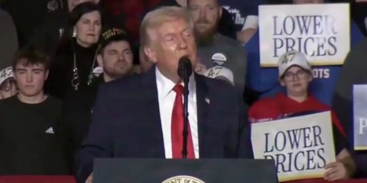 Trump Announces John Deere Will Build Only Excavator Made In US