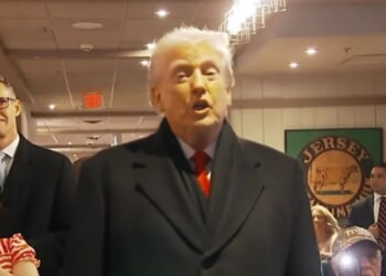 Trump Criticizes Alex Pretti For Having Gun Amid Fatal Border Patrol Confrontation