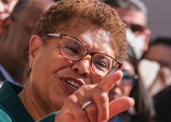 Karen Bass Meets Trump at the White House to Seek Wildfire Relief Funding