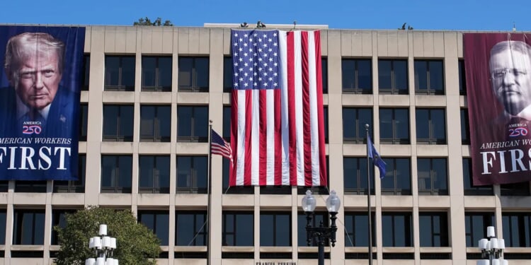 Trump’s Department Of Labor Is Putting American Workers First