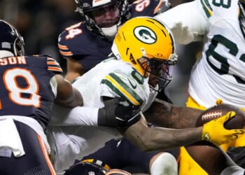 Wild Bar Brawl Erupts During NFL Postseason Chicken Wing-Fest In Texas