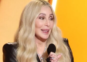 Cher Screws Up By Announcing The Late Legend Luther Vandross As Grammy Winner