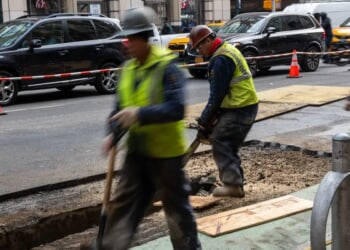 Vast Majority Of Americans Think ‘Stigma’ Around Blue-Collar Work Is Declining: POLL