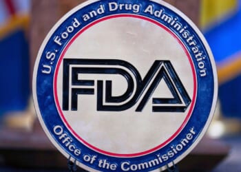 FDA to offer bonus payments to staffers who complete speedy drug reviews