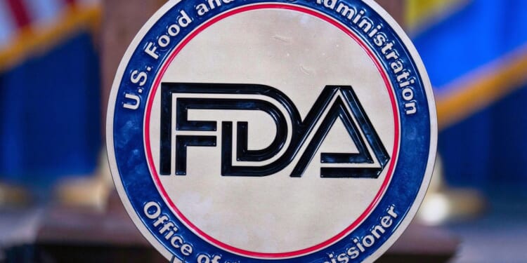 FDA to offer bonus payments to staffers who complete speedy drug reviews