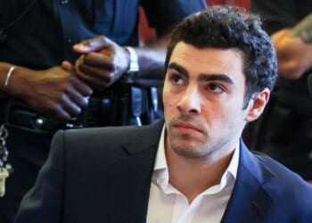 Federal prosecutors won't appeal ruling barring death penalty in Luigi Mangione case