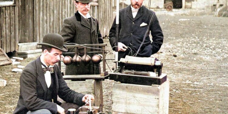 Adrian Lee: The Origins of political insider trading - the Marconi share scandal of 1912-1913