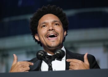 BUCKLE UP! Trevor Noah About to TRULY Experience FAFO After Defaming Trump at The Grammys (Screenshot) – Twitchy