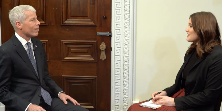 EXCLUSIVE: Chris Wright Makes Case For AI Data Centers In America