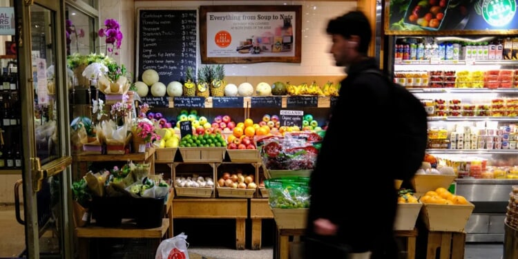 Gambling Apps Dangle Free Groceries At New Yorkers Crushed By Inflation