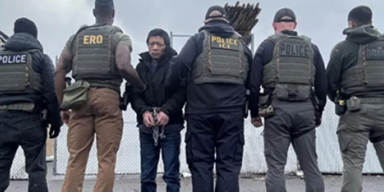 ICE Removes 650 Illegal Aliens in West Virginia [WATCH]