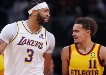 Mavs’ Anthony Davis Gets Shipped In Blockbuster Trade To Lowly Wizards, Who All Of A Sudden Are Interesting: REPORT