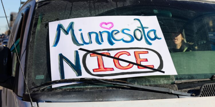 Minneapolis Lets Radical Activists Run ‘Checkpoints’ With Zero Arrests [WATCH]